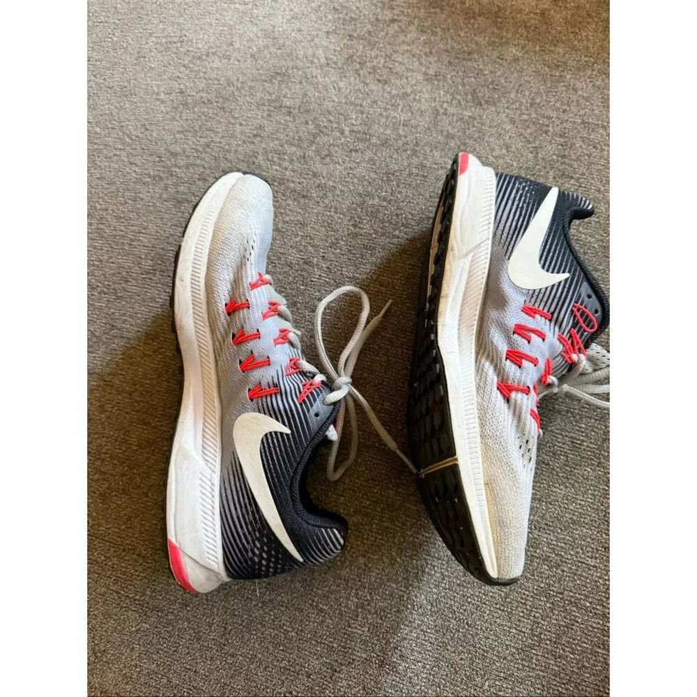 Nike Zoom Pegasus 33 Women’s Running Shoes Gray Pink Sneakers Size 8.5
